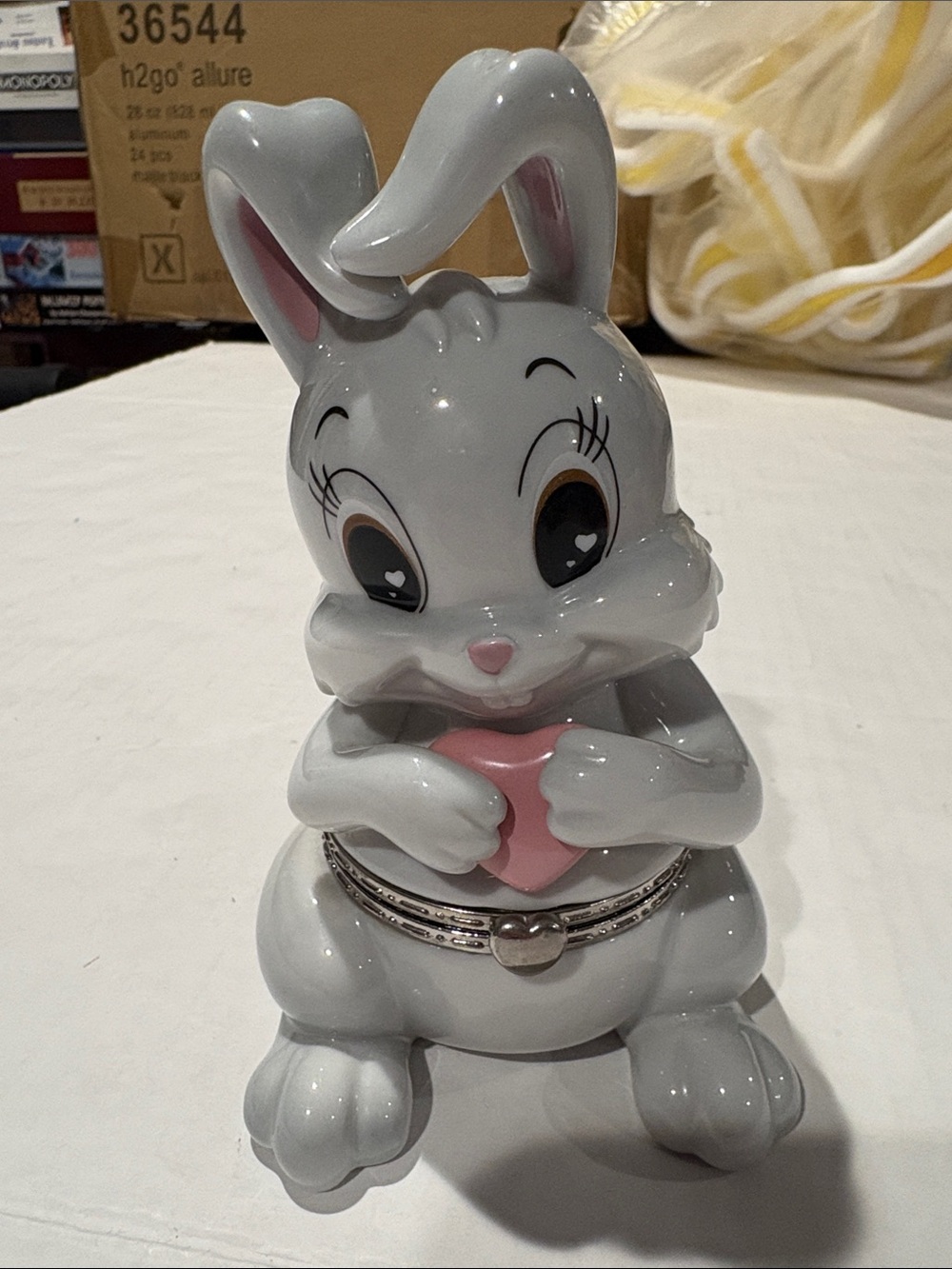 Daughter some bunny loves you musical trinket box